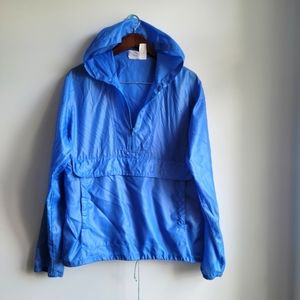 100% Nylon Lightweight Jacket - Vintage - Size US M but fits like a L